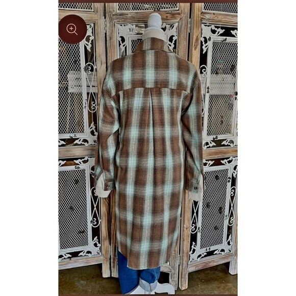 NWT EE: SOME WOMENS LONG FLANNEL SHIRT - Picture 4 of 6